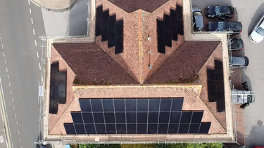 31.8kW | 475W AIKO Solar Panels | Fox 30kW Hybrid | 4 X EP11 10.36kWh batteries | PRH12 1AT